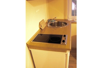 Poljska Privát Kamienica, Eksterier